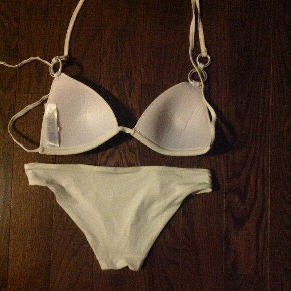 White Bikini - Picture 2 of 2